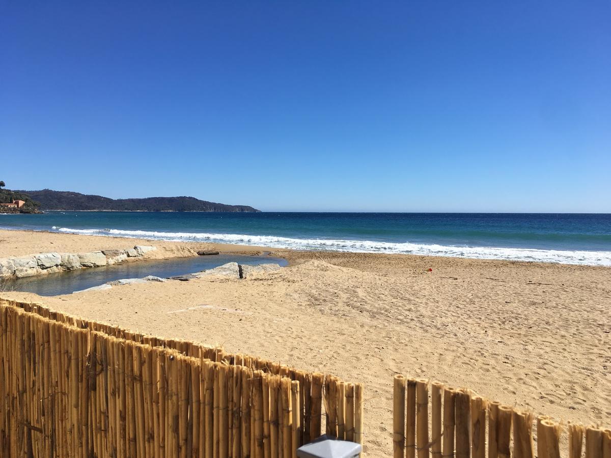 Appartement face à la mer La Croix-Valmer Esterno foto