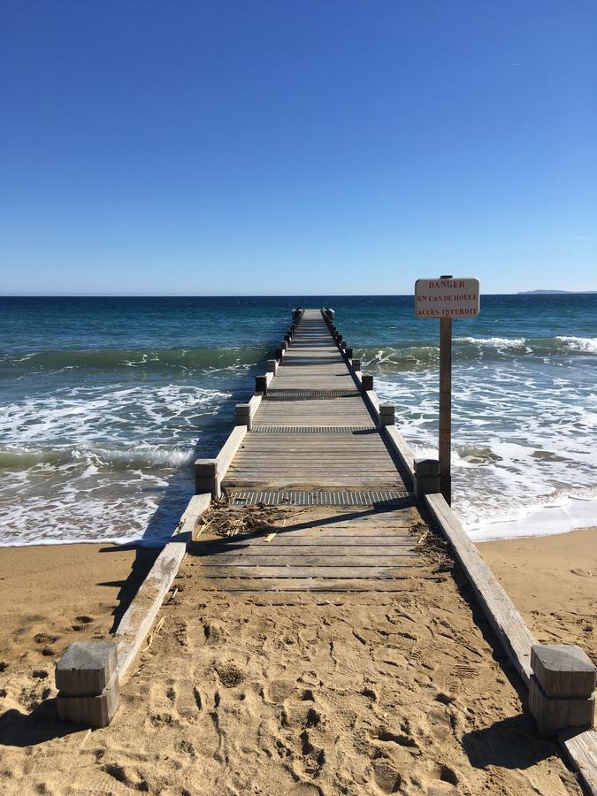 Appartement face à la mer La Croix-Valmer Esterno foto