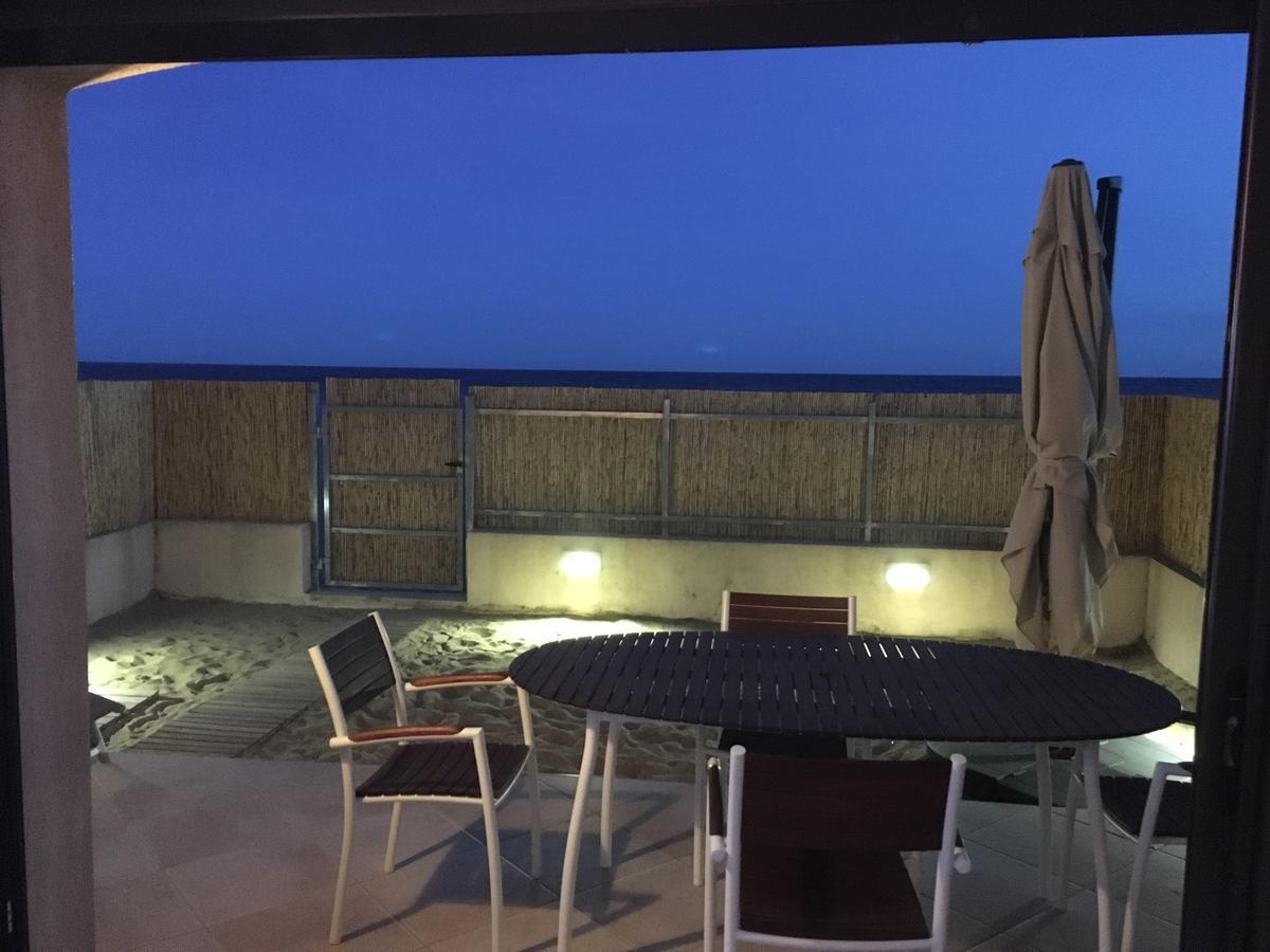 Appartement face à la mer La Croix-Valmer Esterno foto
